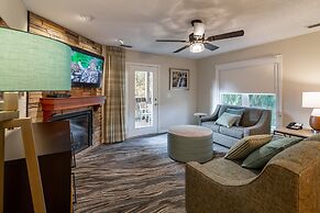 Massanutten's Woodstone Meadows by Tripforth