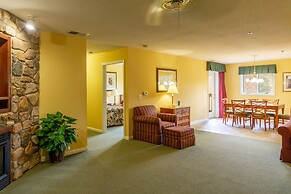 Massanutten's Woodstone Meadows by Tripforth