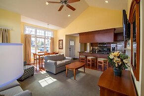 Massanutten's Regal Vistas by Tripforth