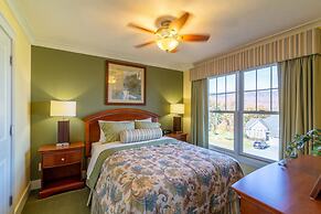 Massanutten's Regal Vistas by Tripforth