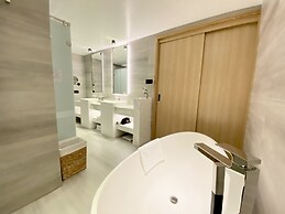 Hotel Coka Shanghai Pudong Airport