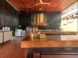 Mina Homestay