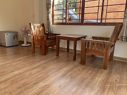 Mina Homestay