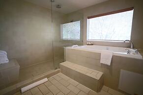 Lake Arrowhead Resort and Spa
