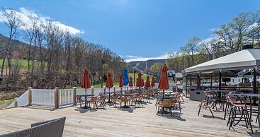 Mountainside Villas at Massanutten by Tripforth