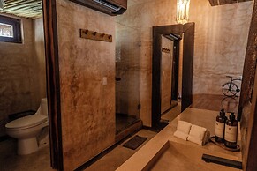 Mayan Monkey Isla Mujeres | Social Hotel