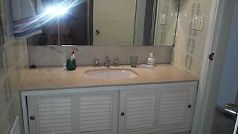 Dpto 6 personas FRENTE AL MAR-