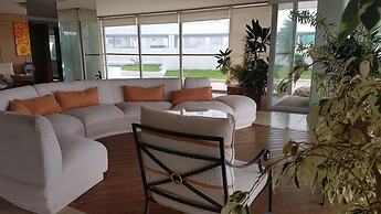 Dpto 6 personas FRENTE AL MAR-