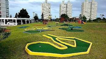 Dpto 6 personas FRENTE AL MAR-