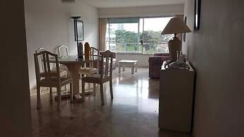 Dpto 6 personas FRENTE AL MAR-