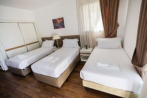 Chateau Linza Resort