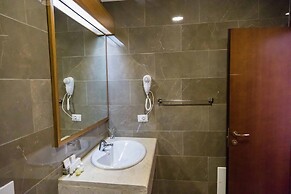 Chateau Linza Resort