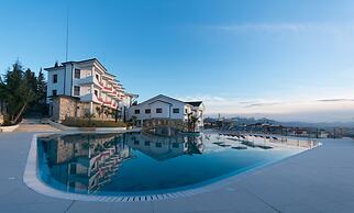 Chateau Linza Resort