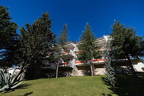 Chateau Linza Resort