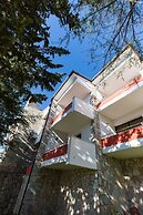 Chateau Linza Resort