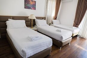 Chateau Linza Resort