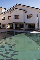 Chateau Linza Resort