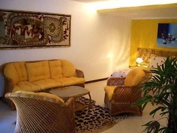 Canaville Design Hotel