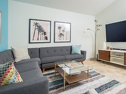 Sunny Palms at Warm Sands