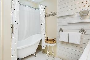 Ruth Hardy Park Oasis