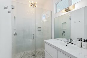 Alexander on Bedford