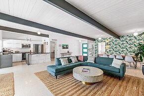 Alexander on Bedford