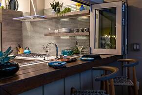 West Elm House 2017: The Alexander