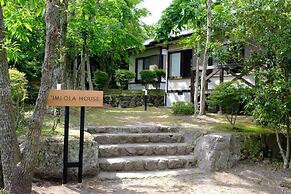 Imi Ola House