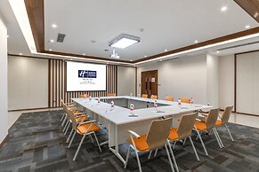 Holiday Inn Express Kaifeng City Center by IHG