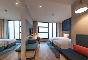 Holiday Inn Express Kaifeng City Center by IHG