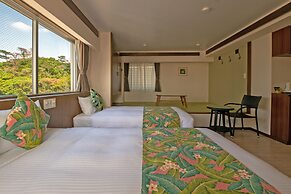 Aquaresort In Chatan