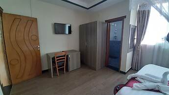 Teferi Mekonnen Hotel