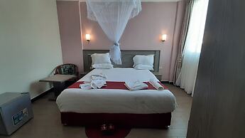 Teferi Mekonnen Hotel