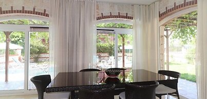 Villa ANM2 by JoyLettings