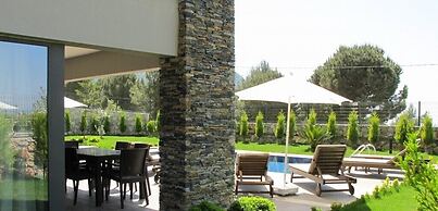 Villa JOY1 by JoyLettings