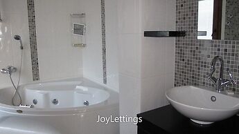 Villa FT11 by JoyLettings