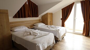 Villa BEY3 by JoyLettings