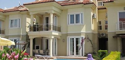 Villa CRL5 by JoyLettings