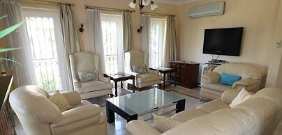 Villa FT04 by JoyLettings