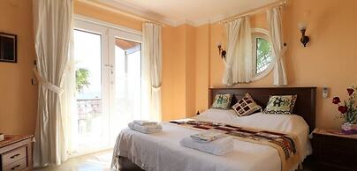 Villa FT07 by JoyLettings