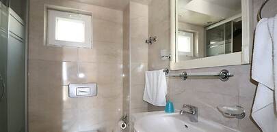 Villa FT07 by JoyLettings