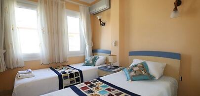 Villa FT07 by JoyLettings