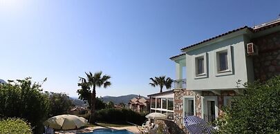 Villa FT07 by JoyLettings