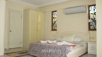 Villa AX03 by JoyLettings