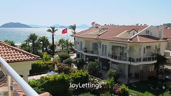 Villa ST01 by JoyLettings