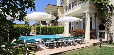 Villa YS06 by JoyLettings