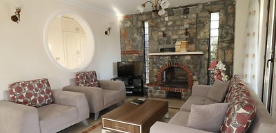 Villa XT15 by JoyLettings