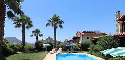 Villa XT15 by JoyLettings