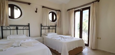 Villa XT15 by JoyLettings