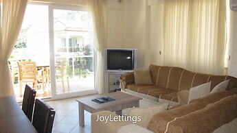 Villa PS01 by JoyLettings